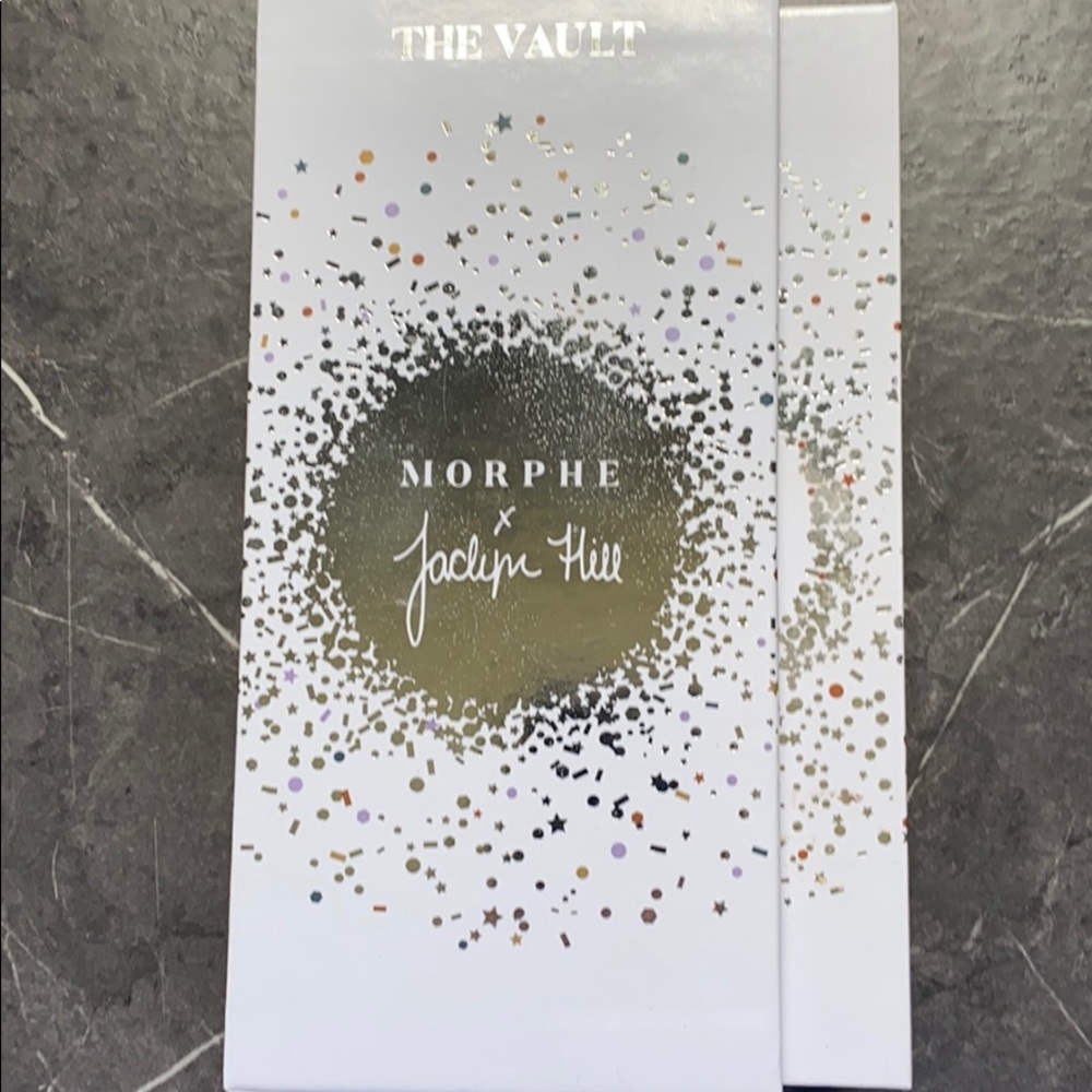 THE VAULT MORPHE x JACLYN HILL